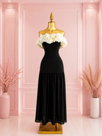 Maxi con Escote Off-Shoulder y Rosas en 3D