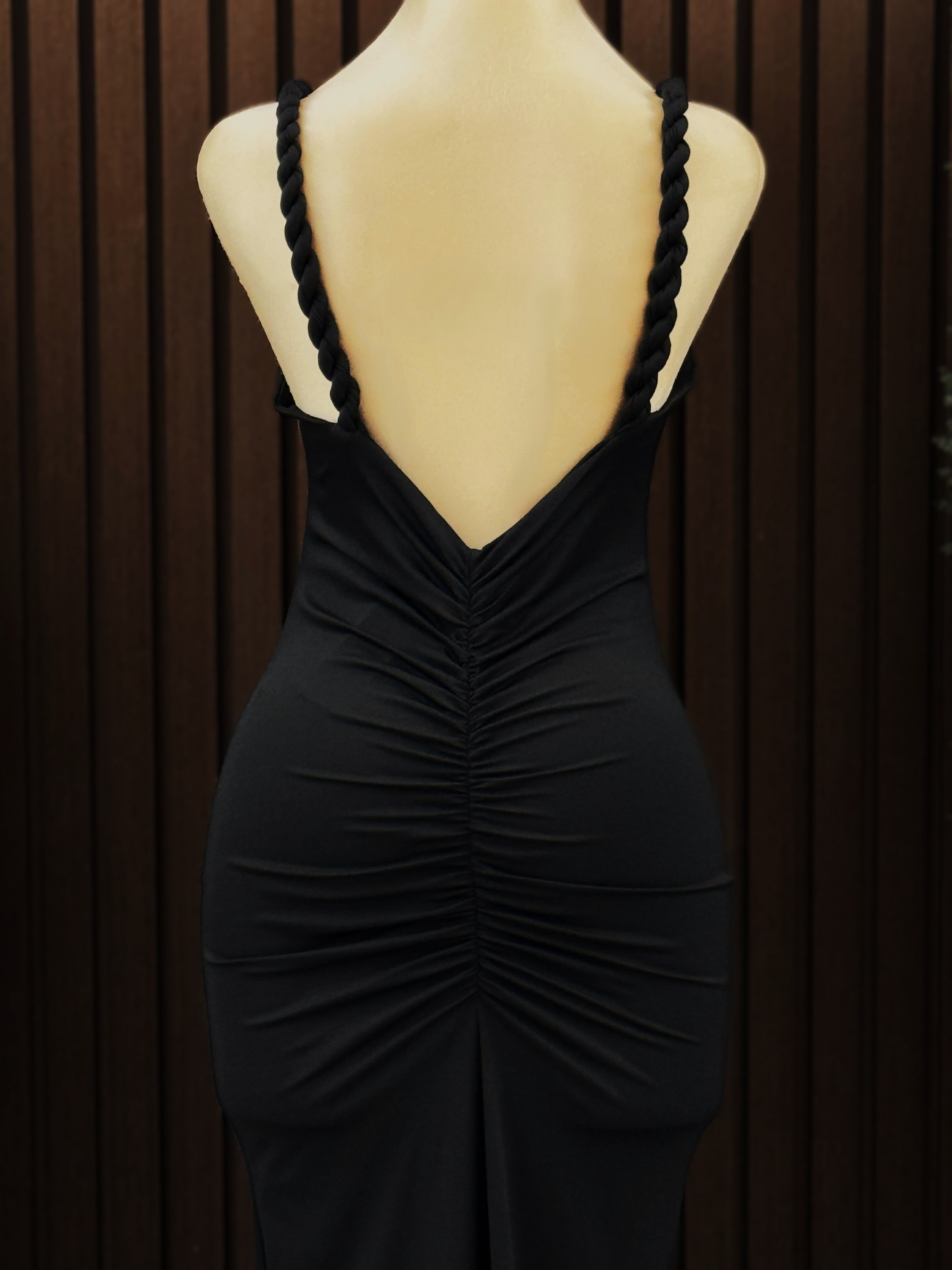 Ajustado Maxi con Tirantes Trenzados