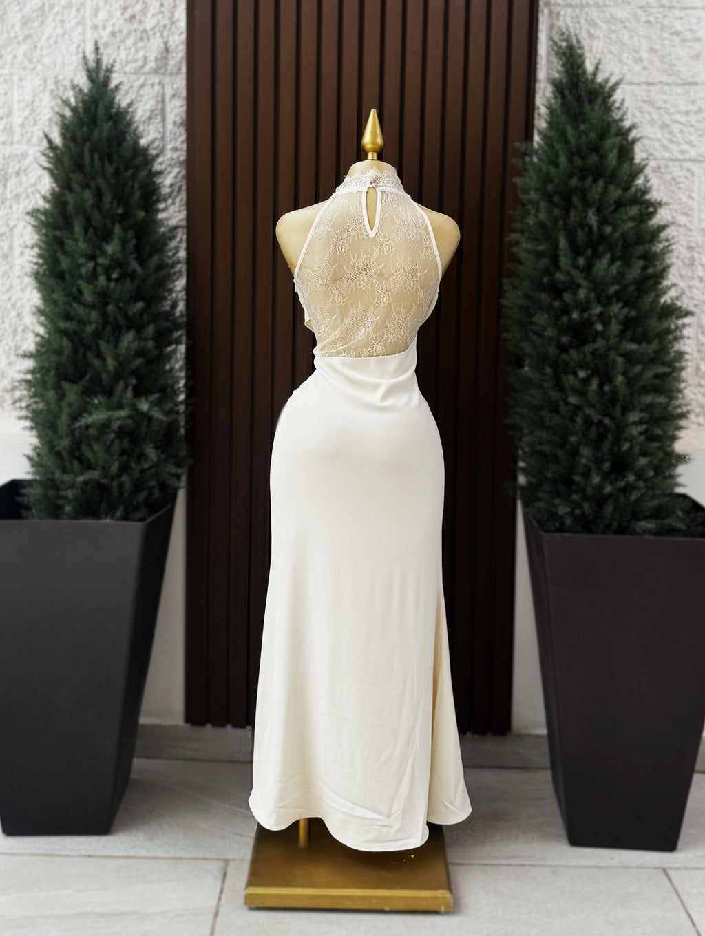 Halter Perla Maxi con Encaje