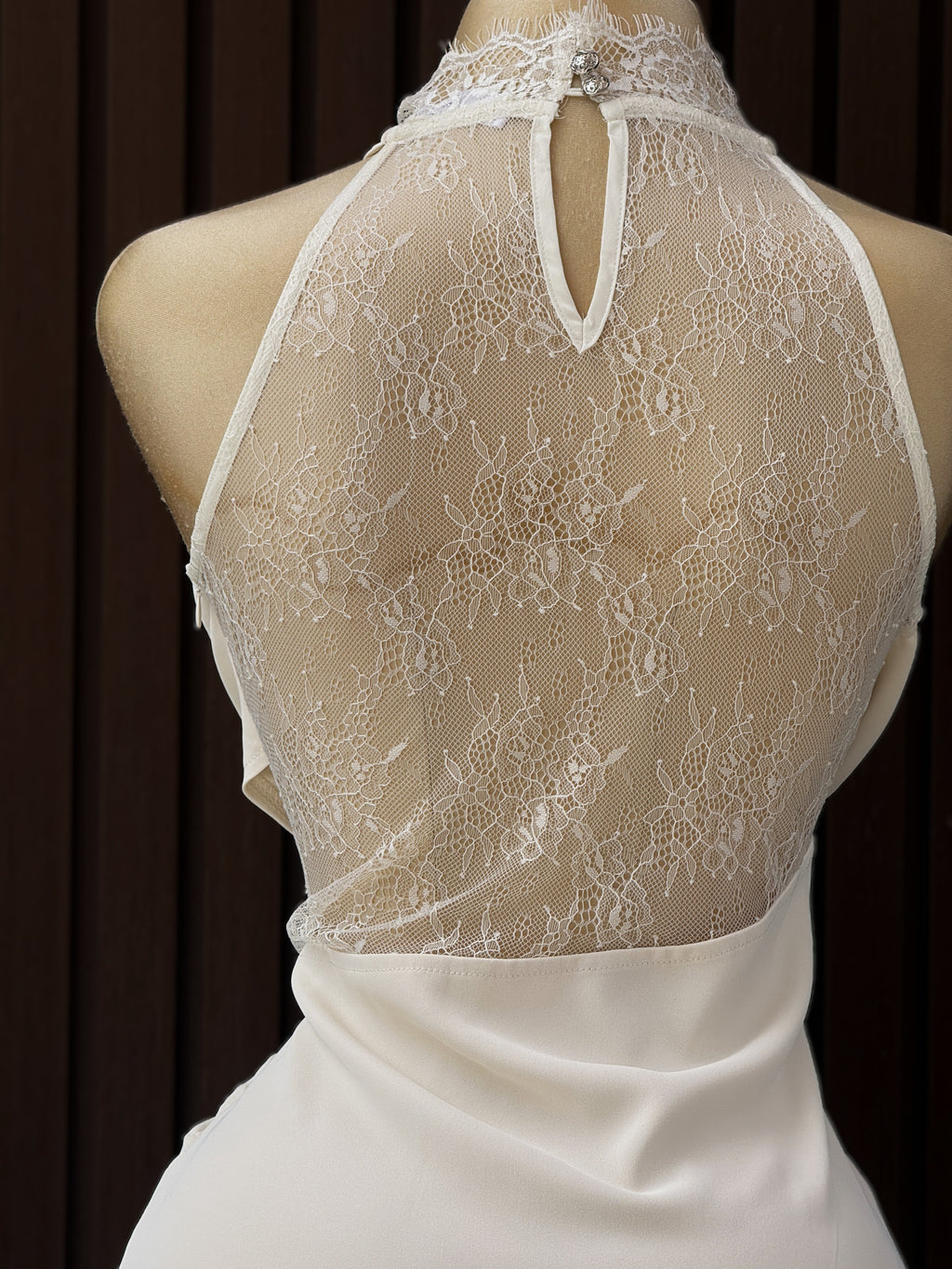 Halter Perla Maxi con Encaje