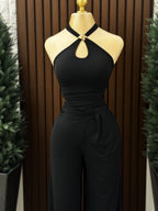 Conjunto Negro Halter con Argolla Dorada