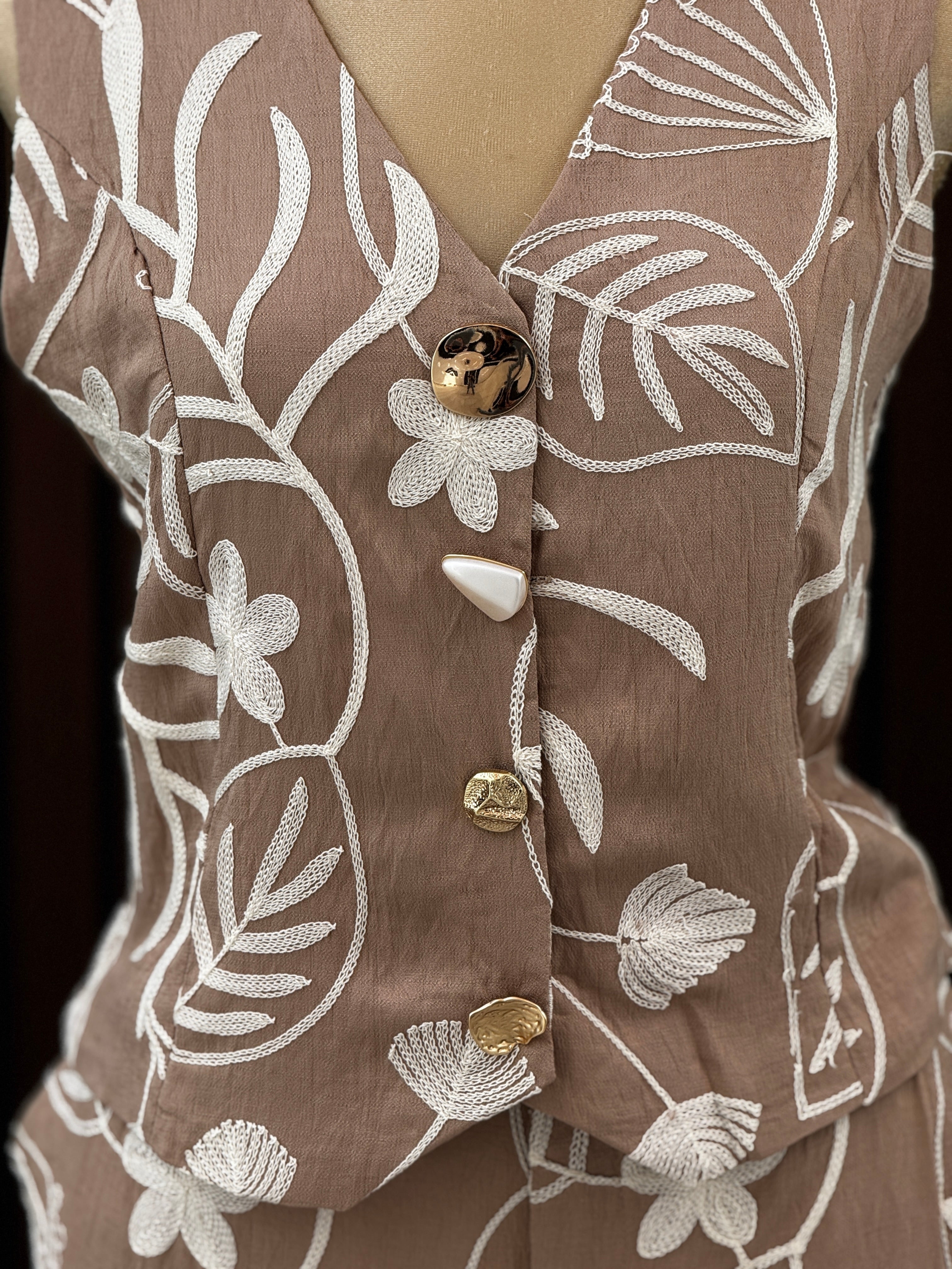 Conjunto Floral Bordado