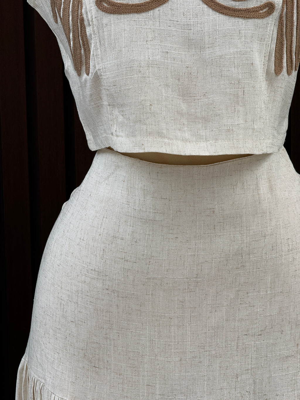Conjunto Lino Maxi con Bordado Café