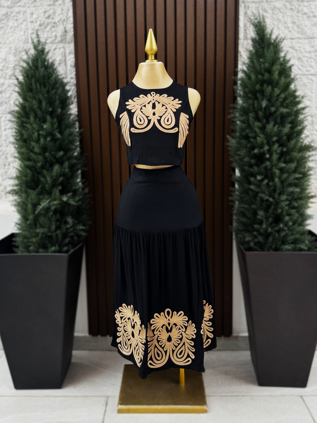 Conjunto Lino Maxi con Bordado Café