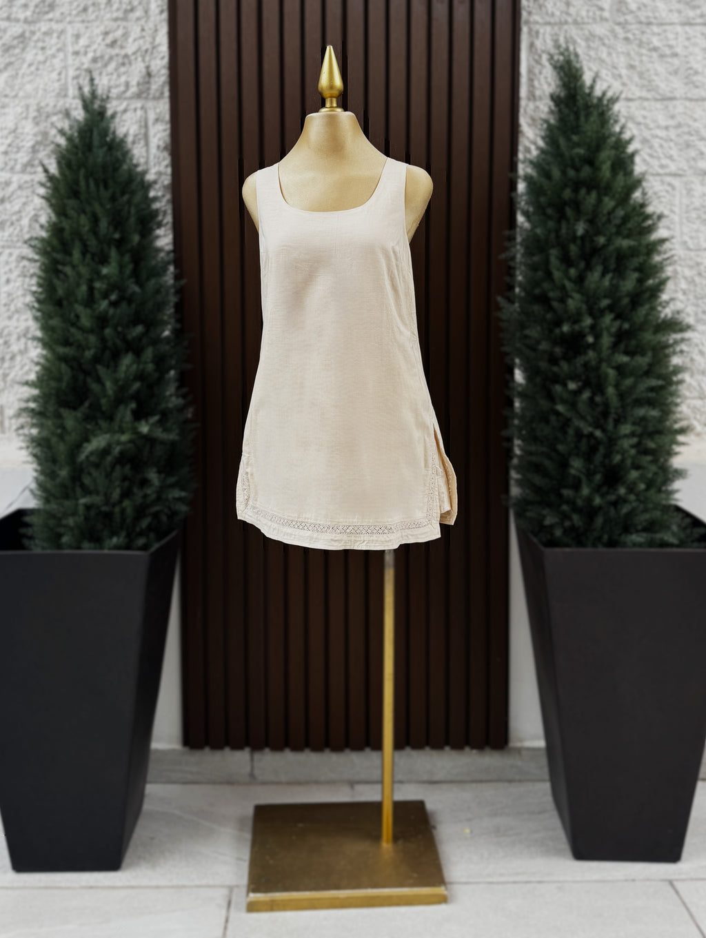 Lino Nude Mini con Bordado